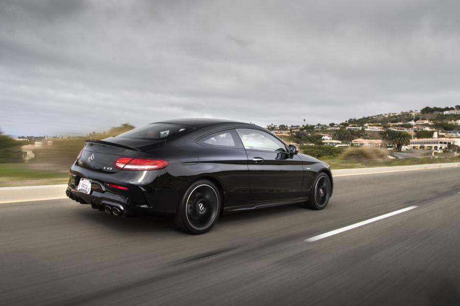  Mercedes-AMG C43 4Matic Coupe (C205) 2018 года  (NA) (фото 18 из 45)